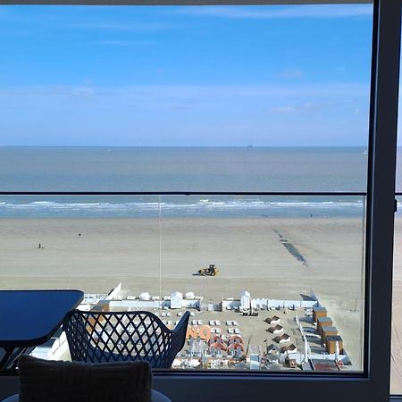 Modern Studio With Beautiful Sea View - 9Th Floor Blankenberge Exterior foto